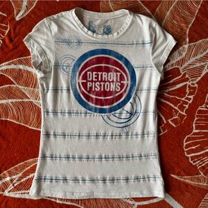 Detroit Pistons T-Shirt